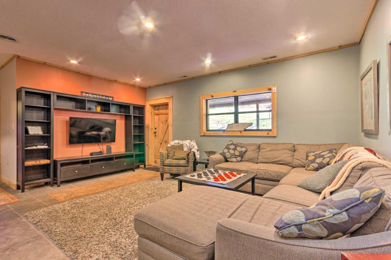 Pet-Friendly Blue Ridge, Cherokee Forest Retreat! 그린빌 외부 사진